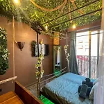 La Taniere De Mowgli - Du Mole Apartment